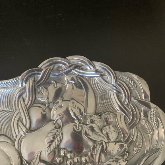 Lenox Cornucopia All Purpose Metal Tray 15.5” - Picture 4 of 13
